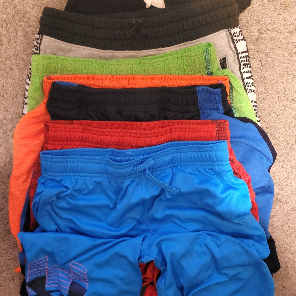 Lot of 7 Youth XL Shorts